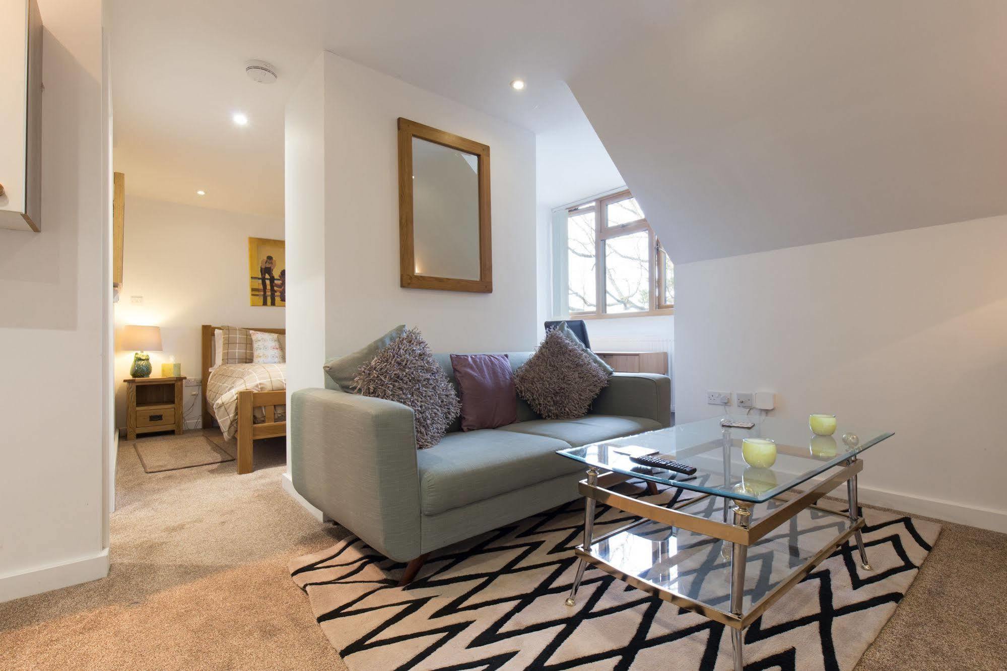 Hamble Retreat Studios And Lodge Warsash 外观 照片